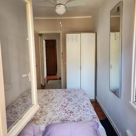 Habitacion Elegante Habitación en casa particular *